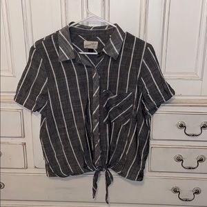 Universal Thread Tie Front Shirt